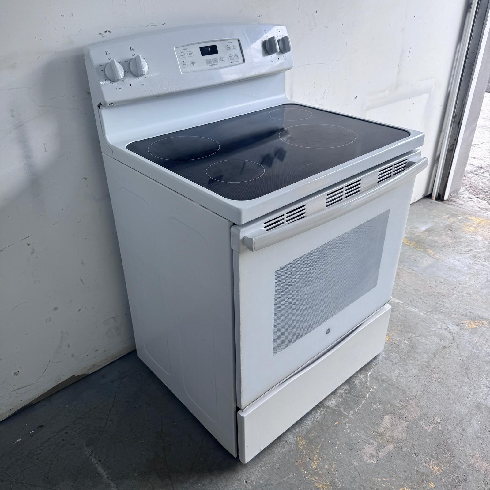 GE Electric Stove GE Electric Stove
